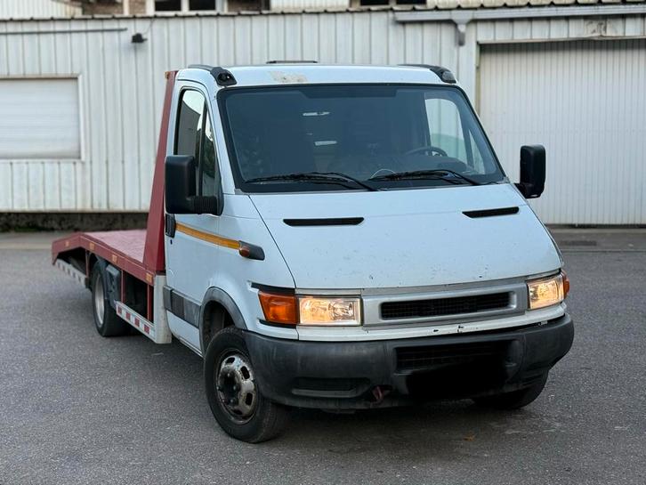 Dépanneuse 2.8 turbo double essuie, Auto's, Bestelwagens en Lichte vracht, Diesel, 2 deurs, Ophalen