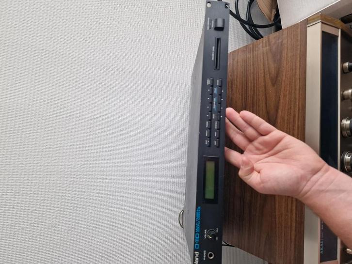 Roland d-110 sound module, Tuin en Terras, Overkappingen, Zo goed als nieuw, Ophalen of Verzenden