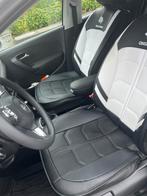 Housse universelle en une pièce prix pour les deux 50 euros, Autos, Particulier, Achat