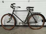 Oldtimer herenfiets met originele houten velgen., Ophalen