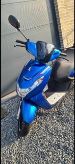 Peugeot Kisbee, Fietsen en Brommers, Scooters | Peugeot, Ophalen, Overige modellen, Klasse A (25 km/u), Zo goed als nieuw
