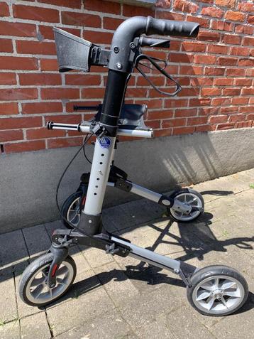 Vermeiren rollator Quadri light beschikbaar voor biedingen