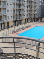 Cosy Appartement met buitenzwembad te koop, Immo, Maisons à vendre, 157 kWh/m²/an, 718 UC, Ostende, Jusqu'à 200 m²