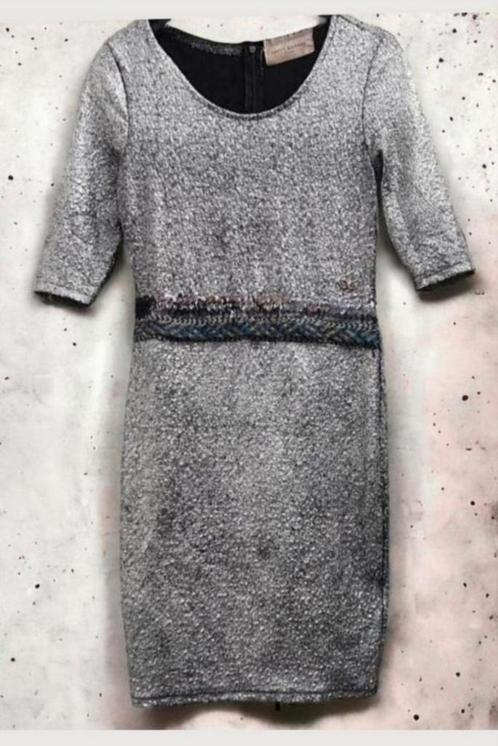 ✨️SALE‼️ LOFTY MANNER Jurk Maat S In uitstekende staat✨️✨️, Kleding | Dames, Jurken, Zo goed als nieuw, Maat 36 (S), Grijs, Boven de knie