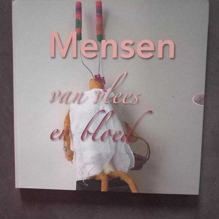 Boek - Mensen van vlees en bloed, Boeken, Psychologie, Zo goed als nieuw, Klinische psychologie, Ophalen