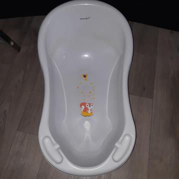 baignoire pour bébé