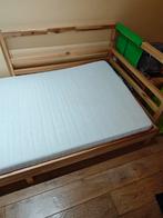 Lit Ikea une personne avec matelas, Enlèvement, Une personne, Bois