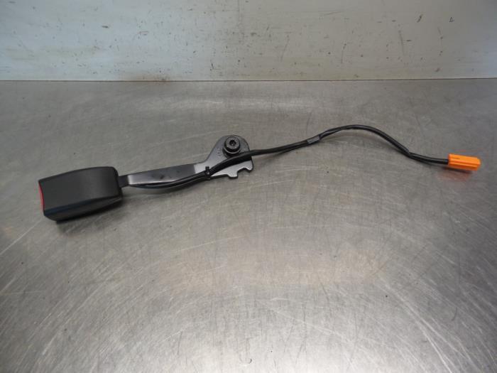 Veiligheidsgordel Insteek links-voor van een Mazda 2 (2 03-), Auto-onderdelen, Interieur en Bekleding, Mazda, Gebruikt, 3 maanden garantie