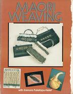 MAORI WEAVING, PUKETAPU, Ophalen of Verzenden, Zo goed als nieuw, Overige onderwerpen