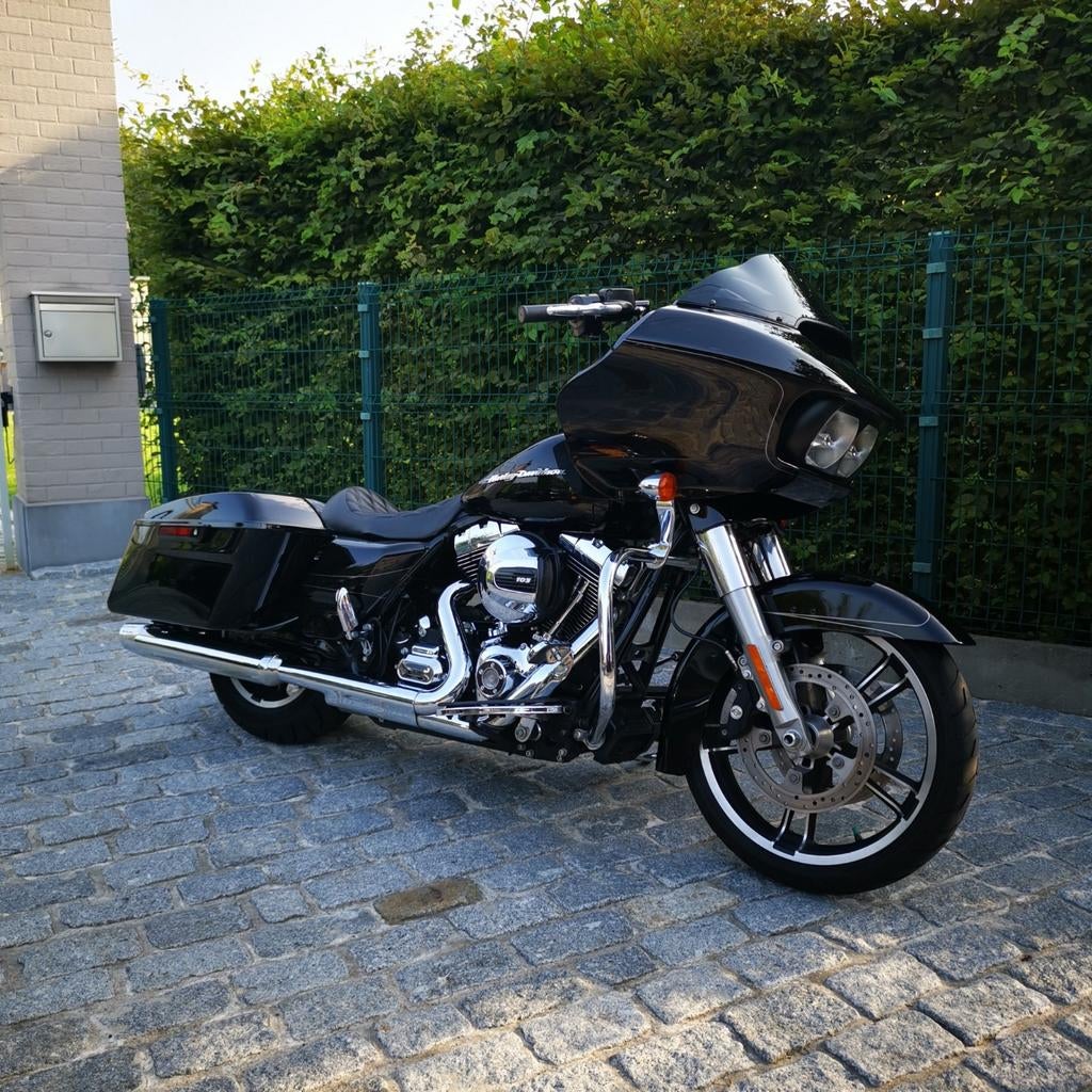 Harley Davidson FLTRXS Road Glide Special 103, Particulier