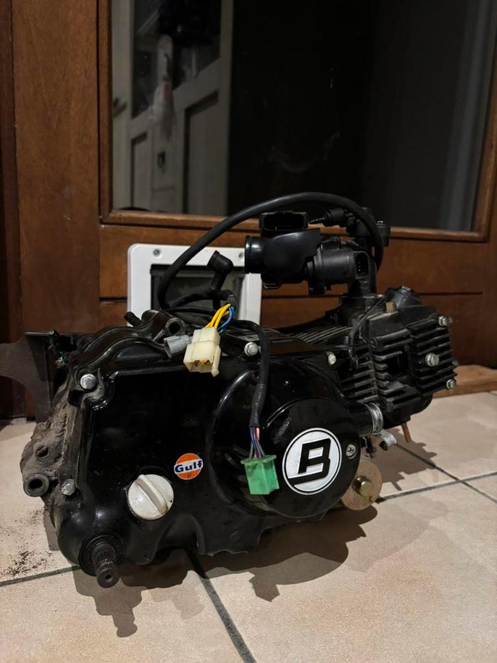 Injectiemotor bluroc dax 50cc (staat onbekend), Fietsen en Brommers, Brommeronderdelen | Algemeen, Gebruikt, Blok, Ophalen of Verzenden