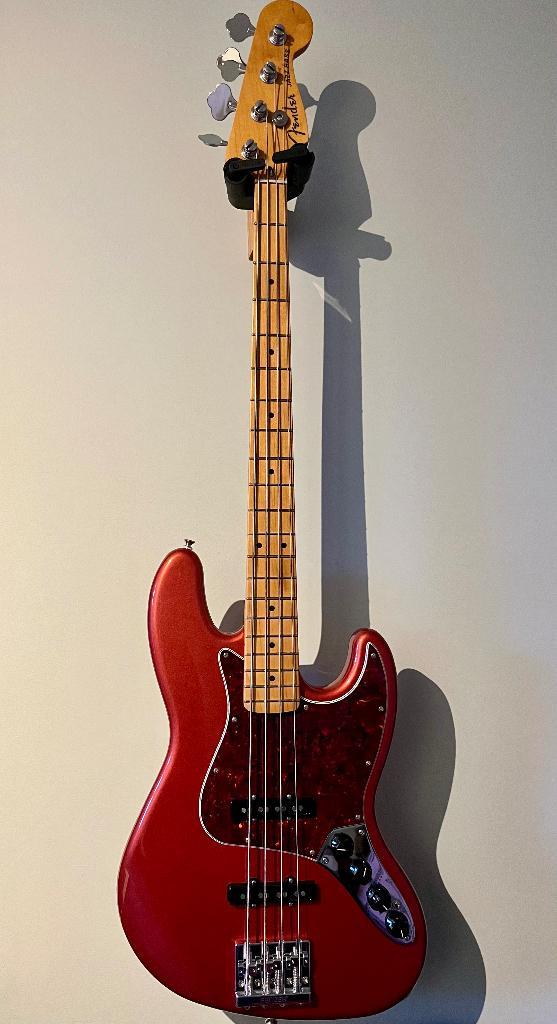 Basse Fender Jazz Bass Player Plus Active/Passive - Parfaite, Musique & Instruments, Instruments à corde | Guitares | Basses, Comme neuf