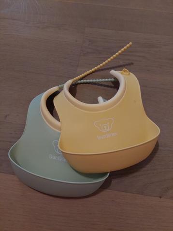 2 Bavette/ slabbers baby bjorn beschikbaar voor biedingen