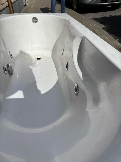 Ligbad met 6 jets, Doe-het-zelf en Bouw, Sanitair, Gebruikt, Bad, Ophalen
