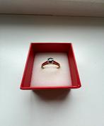 14 karaats gouden ring met saffier en diamanten, 18 tot 19, Ophalen of Verzenden, Zo goed als nieuw, Met edelsteen