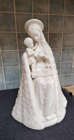 Vierge et enfant en porcelaine Goebel, Enlèvement