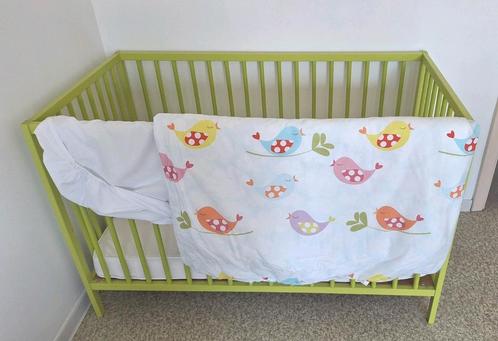 💚 Babybedje + matras+ overtrek + donsdeken en overtrek, Kinderen en Baby's, Kinderkamer | Bedden, Zo goed als nieuw, Matras, Ophalen
