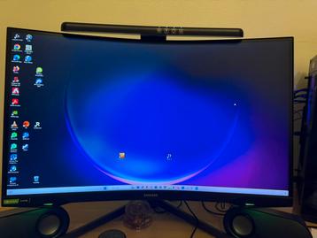 Écran Samsung Odyssey G7 LC27G75TQSR QLED beschikbaar voor biedingen