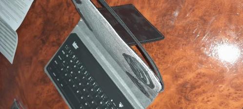 Toetsenbord Bluetooth-toetsenbordhoes voor tablets van 7 en, Computers en Software, Windows Laptops, Zo goed als nieuw, Ophalen of Verzenden