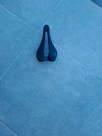 Zadel racefiets zwart snelle italiaSlR Maat 130 id130 s3, Fietsen en Brommers, Ophalen, Racefiets, Zadel