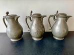 drie gemerkte 19de eeuwse Brusselse tinnen schenkkannen, Antiek en Kunst, Ophalen