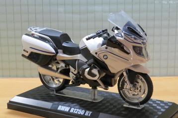 BMW R1250RT R1250 1:12 beschikbaar voor biedingen