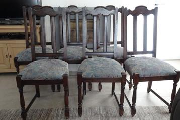 Zes eiken elegante stevige eetkamerstoelen. enkel afhalen beschikbaar voor biedingen