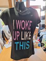 Zwart t-shirt met gekleurde tekst, Vêtements | Femmes, Comme neuf, ANDERE, Manches courtes, Noir