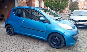 Peugeot 107 full climatisation 150000km