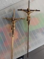 Kruisbeelden, Verzamelen, Ophalen