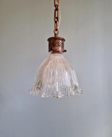 Holofaansuspensie in gegroefd glas, 1920-30  beschikbaar voor biedingen