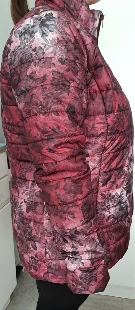 Veste paprika dame taille M/L matelassé nouvelle à saisir ↙️, Vêtements | Femmes, Vestes | Hiver, Neuf, Taille 42/44 (L), Rouge