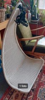 hangstoel, Huis en Inrichting, Stoelen, Ophalen, Zo goed als nieuw, Wit, Eén
