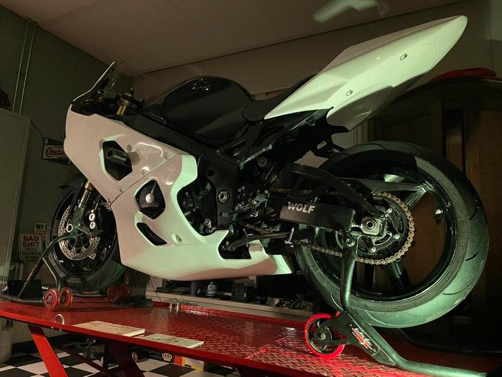 Suzuki GSXR 750 K5, Motoren, Motoren | Suzuki, Particulier, Super Sport, meer dan 35 kW, 4 cilinders, Ophalen