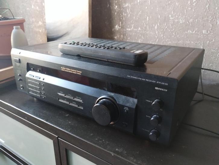 AV stereo receiver Sony STR-DE135, Audio, Tv en Foto, Versterkers en Ontvangers, Gebruikt, Stereo, 120 watt of meer, Sony, Ophalen