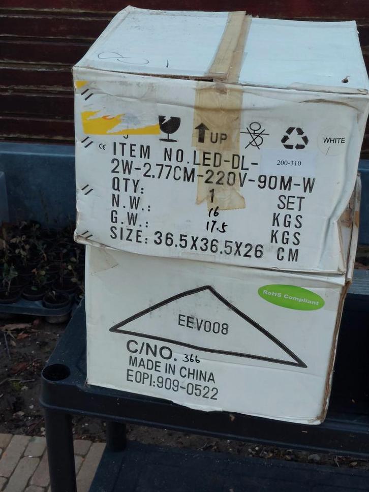 2 led lichtsnoeren te koop., Tuin en Terras, Buitenverlichting, Nieuw, Led, Ophalen