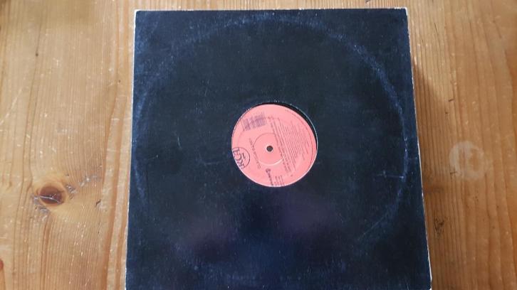 12" Claudja Barry – Love Is An Island, Cd's en Dvd's, Vinyl Singles, Gebruikt, Maxi-single, Dance, 12 inch, Ophalen of Verzenden
