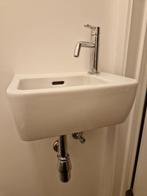 Van Marcke toiletwastafel, Doe-het-zelf en Bouw, Sanitair, Ophalen, Zo goed als nieuw, Wastafel