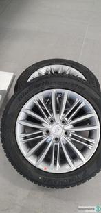 Complete wintervelg/banden set Hyundai Kona. 17''  J9F40AK20, Autos : Pièces & Accessoires, Pneus & Jantes, 215 mm, 17 pouces