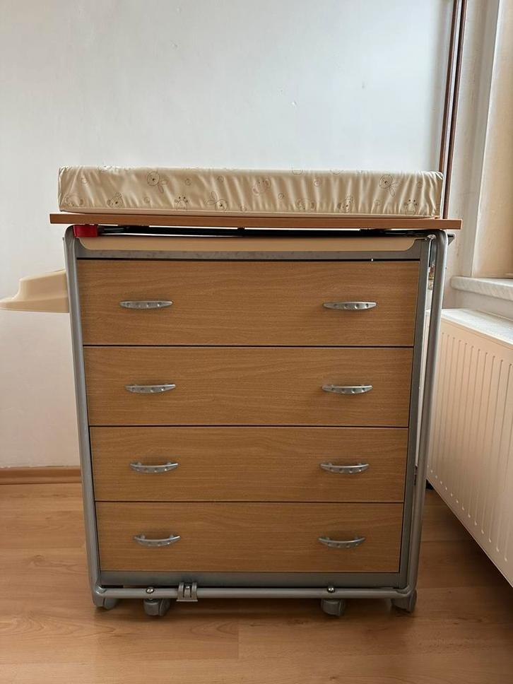 Table à langer avec baignoire et commode, Enfants & Bébés, Bains & Soins, Utilisé, Baignoire, Autres marques, Enlèvement