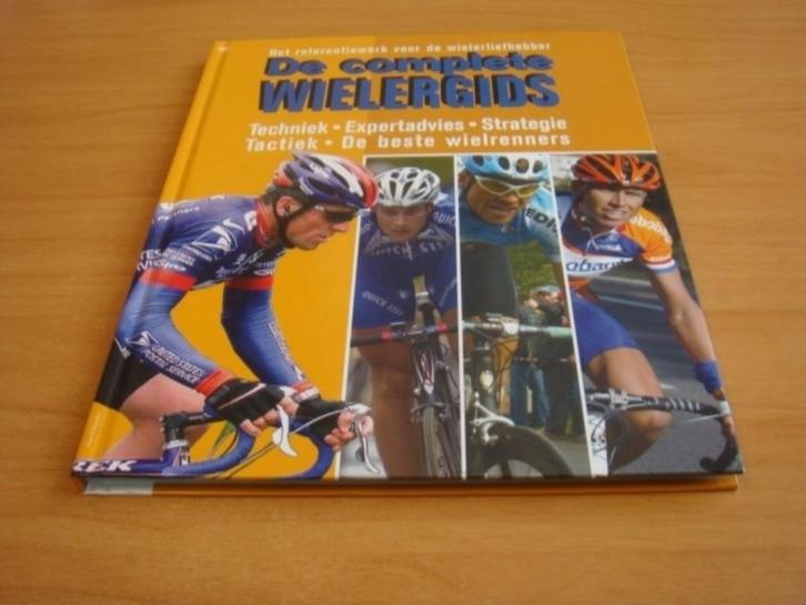 De complete wielergids, Boeken, Sportboeken, Nieuw, Lopen en Fietsen, Ophalen of Verzenden