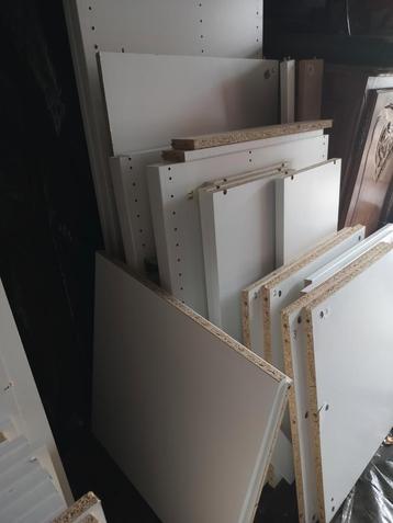 PAX kleerkasten (7delen + deuren) beschikbaar voor biedingen