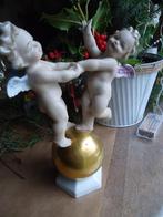 Statuette 2 puttis porcelaine allemande, Enlèvement ou Envoi