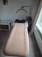 Lash Bed met lamp, Huis en Inrichting, Ophalen, Zo goed als nieuw