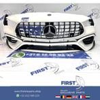 W118 C118 X118 CLA 45 AMG VOORBUMPER WIT COMPLEET Mercedes C, Gebruikt, Voor, Mercedes-Benz, Ophalen of Verzenden
