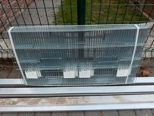 Vogelkooien / kweekbakkooien fronten 33 stuks, Dieren en Toebehoren, Vogels | Hokken en Kooien, Zo goed als nieuw, Vogelkooi, Metaal