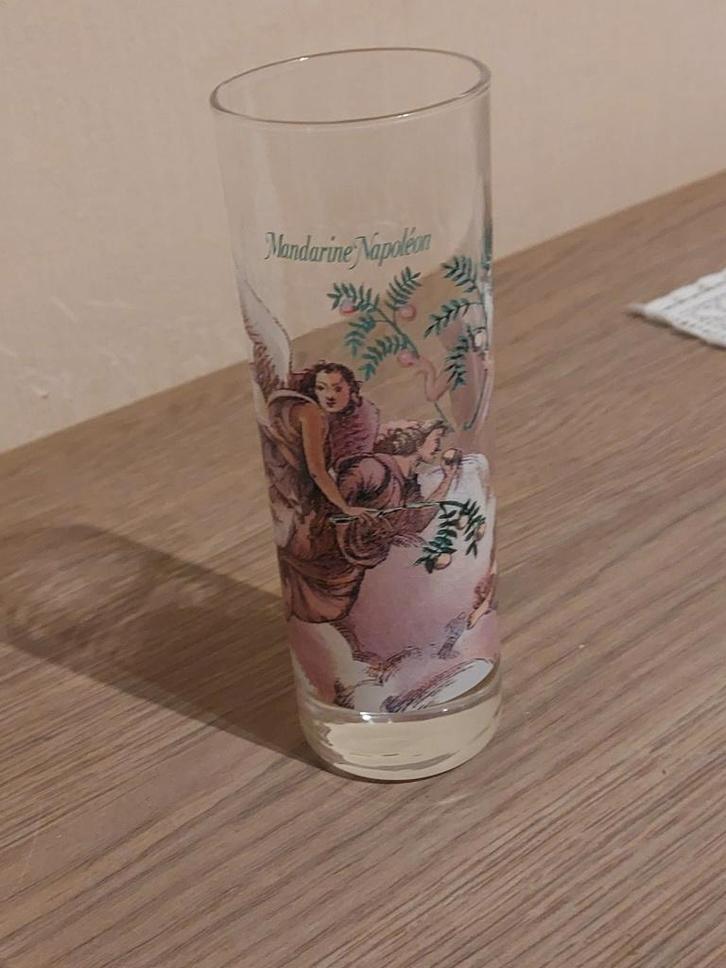 Glas : Mandarine Napoléon, Collections, Verres & Petits Verres, Comme neuf, Verres et Verres à shot, Envoi