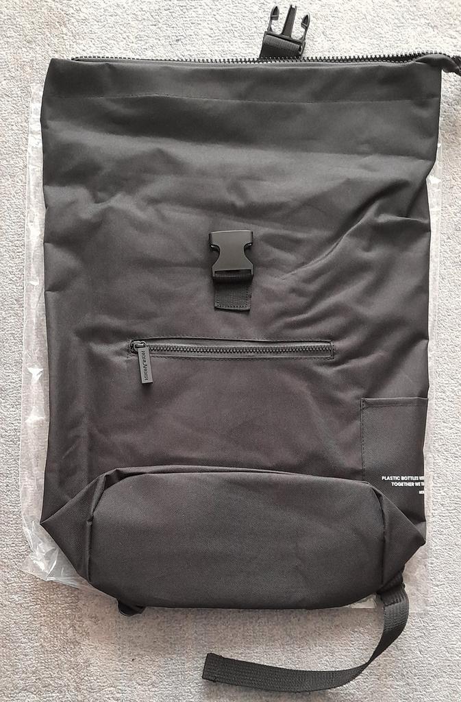 Simply Green duurzame rugzak – nieuw met label, Bijoux, Sacs & Beauté, Sacs | Sacs à dos, Neuf, Autres marques, 25 à 40 cm, 45 à 60 cm