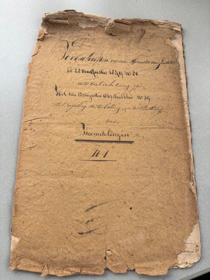 Voorschriften van den Minister van Justitie 28 Augustus 1849, Verzamelen, Militaria | Algemeen, Verzenden