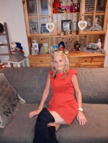 Wil jongen om mijn vrouw te verwennen, Contacten en Berichten, Dating | Websites en SMS